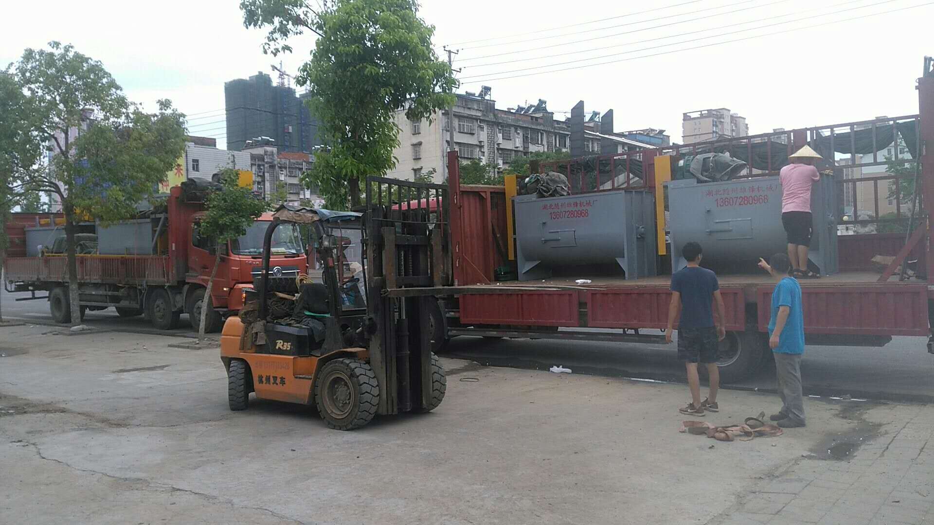 遠安、十堰客戶流水線發貨現場